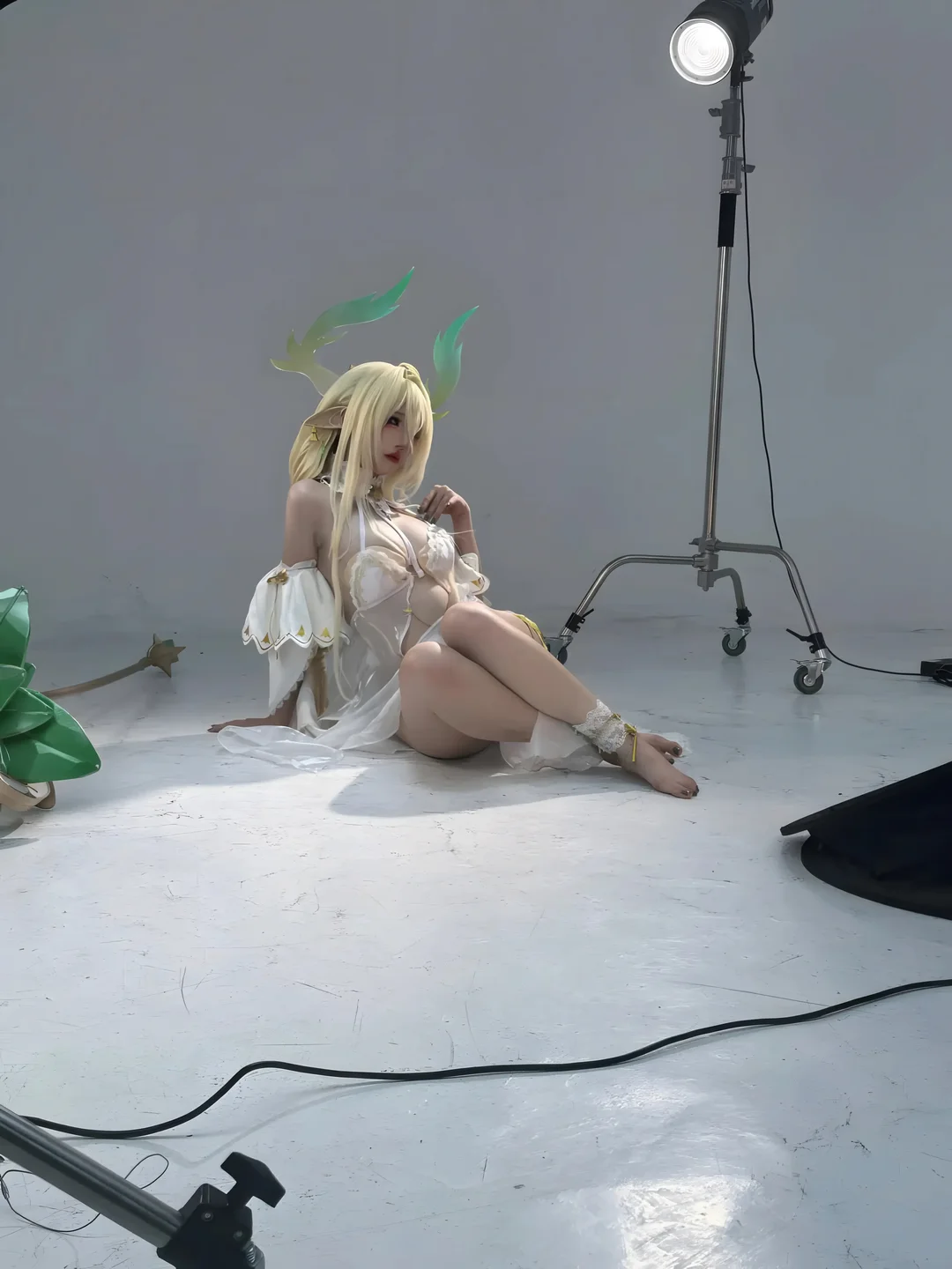 阿薰kaOri - 金狮 [238P,5V-4.93GB]P1 tg@simisebaisi 【丝足阁】235.webp